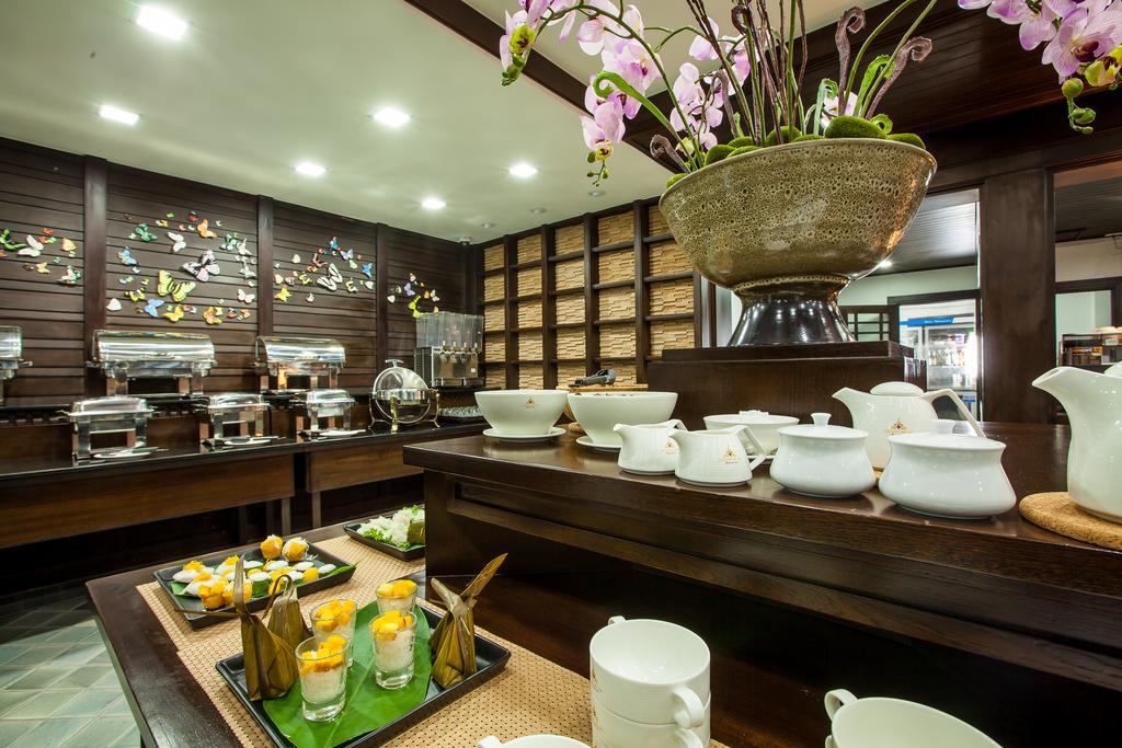 Huernnana Boutique Hotel Phrae Exterior photo