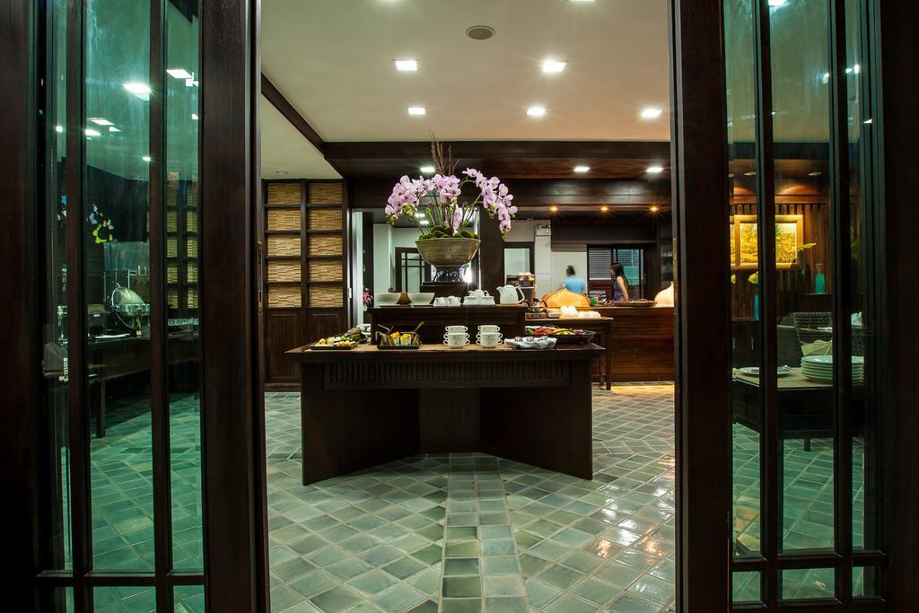 Huernnana Boutique Hotel Phrae Exterior photo