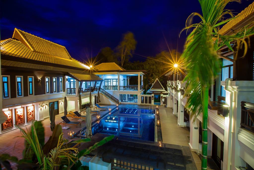 Huernnana Boutique Hotel Phrae Exterior photo